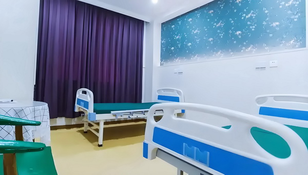 社工证能加分落户深圳吗_黄奕女儿不读书想去韩国当练习生，颜值是硬伤 